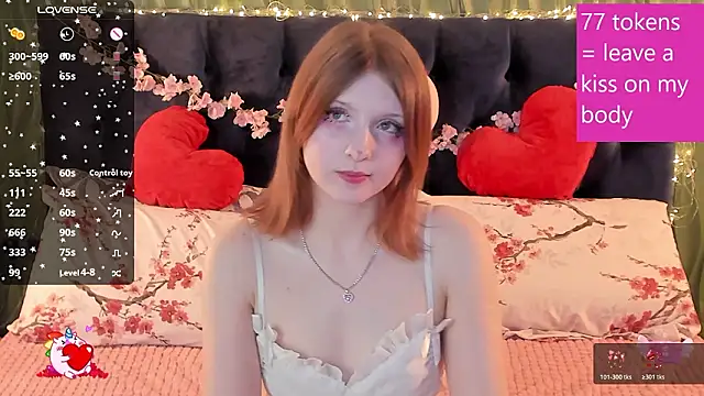 Snapshot of AliceLanley chatting on 02/14/26, 12:02 AliceLanley online show from 02/14/26, 12:02