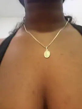 MichaelaCox online show from 04/30/26, 08:57