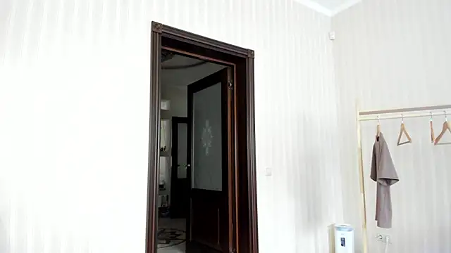 Snapshot of ooksiiii chatting on 03/06/25, 12:52 ooksiiii online show from 03/06/25, 12:52