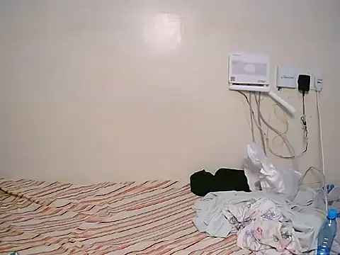 Snapshot of Sweet_nelly chatting on 09/13/25, 06:51 Sweet nelly online show from 09/13/25, 06:51