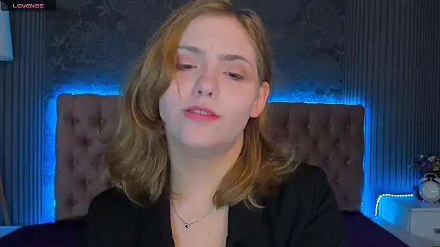 DellaRowe online show from 11/18/25, 06:18