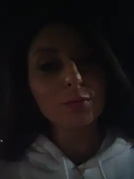 angel eyees online show from 11/25/25, 07:47