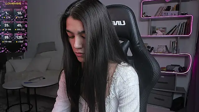 vinkitinkii online show from 02/19/25, 06:33