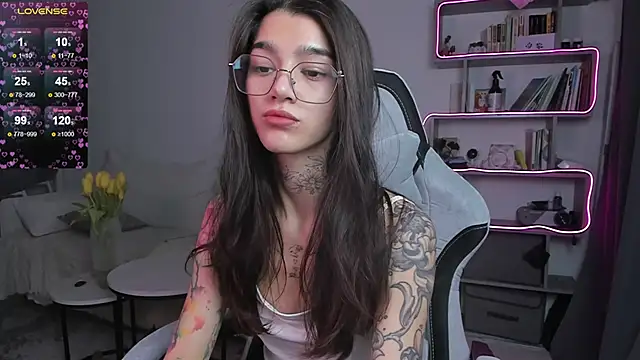 vinkitinkii online show from 03/11/25, 06:32