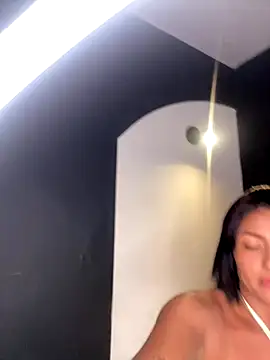 Snapshot of _Gretta chatting on 09/09/25, 06:29 Gretta online show from 09/09/25, 06:29