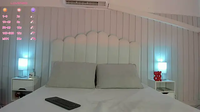 Snapshot of violett_sex_ chatting on 07/01/26, 02:40 violett sex online show from 07/01/26, 02:40