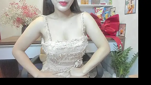 Snapshot of Mimini- chatting on 03/02/25, 03:02 Mimini- online show from 03/02/25, 03:02