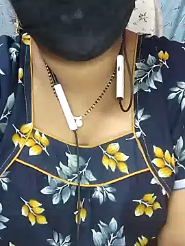 yours-kavaya online show from 01/01/25, 04:39