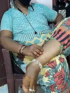 yours-kavaya online show from 11/25/25, 03:23