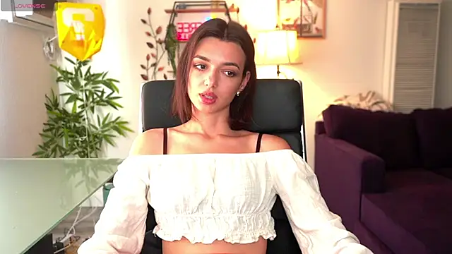 olivia jeas online show from 05/19/26, 11:33