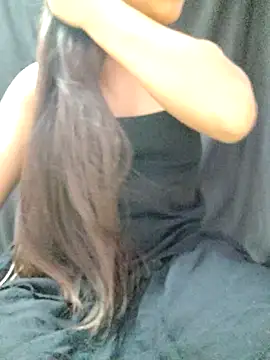 Snapshot of Roshni_98 chatting on 06/01/26, 04:36 Roshni 98 online show from 06/01/26, 04:36