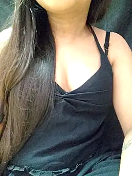 Snapshot of Roshni_98 chatting on 07/28/26, 07:50 Roshni 98 online show from 07/28/26, 07:50