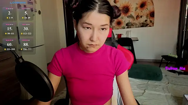 LeyylaStoone online show from 06/18/26, 07:30