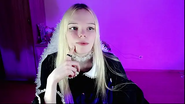 Emily Nyaffee online show from 01/23/25, 09:29