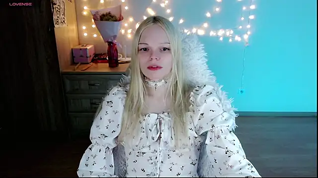 Emily Nyaffee online show from 03/12/25, 11:12