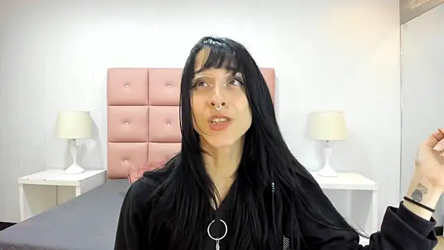 lhiamfit online show from 02/07/25, 06:24