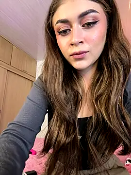 Snapshot of babesamanta chatting on 10/19/25, 04:57 babesamanta online show from 10/19/25, 04:57