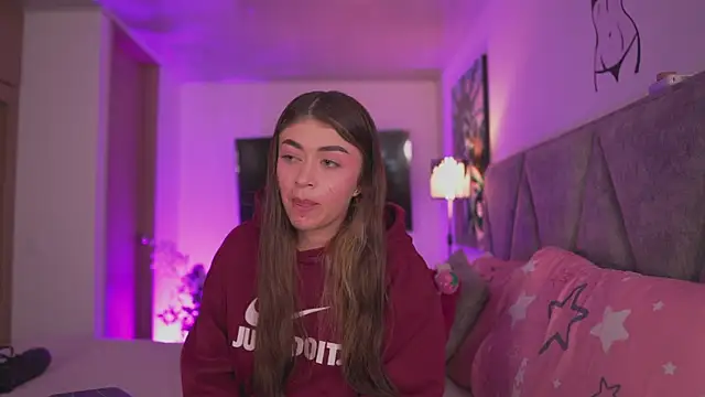 Snapshot of babesamanta chatting on 11/02/25, 04:26 babesamanta online show from 11/02/25, 04:26