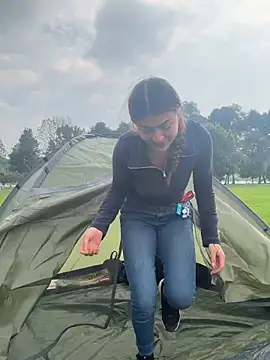 Snapshot of babesamanta chatting on 12/16/25, 07:41 babesamanta online show from 12/16/25, 07:41