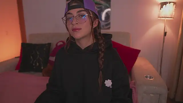 Snapshot of babesamanta chatting on 02/13/26, 05:36 babesamanta online show from 02/13/26, 05:36