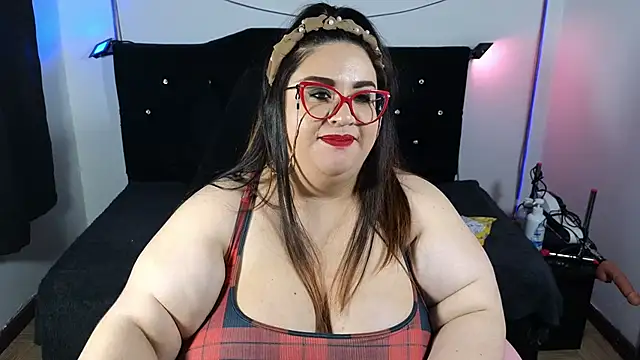 Snapshot of anacohen chatting on 12/31/24, 07:10 anacohen online show from 12/31/24, 07:10