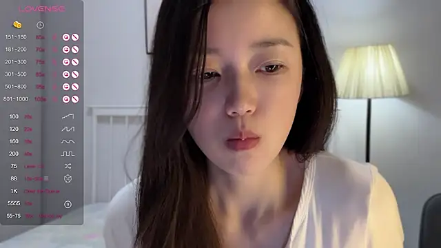 A-xena online show from 02/16/25, 02:31