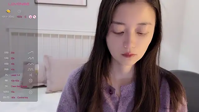 A-xena online show from 03/02/25, 01:05