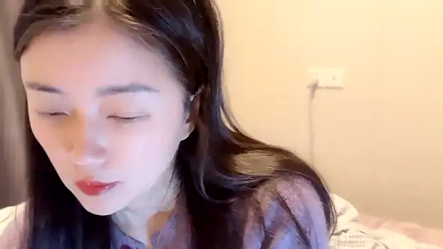 A-xena online show from 03/23/25, 02:15