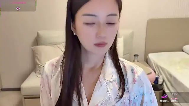 A-xena online show from 09/17/25, 02:19