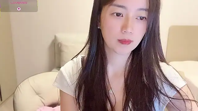 A-xena online show from 09/28/25, 02:22