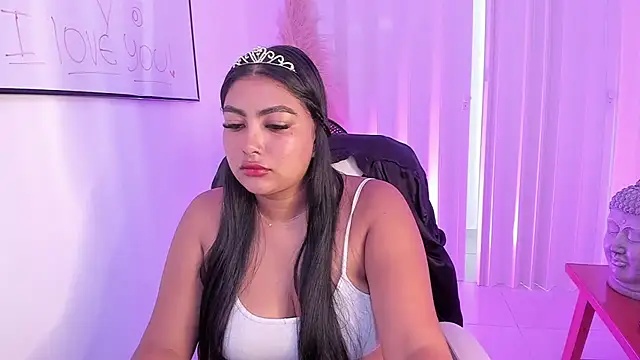Snapshot of NatashaBrown12 chatting on 10/15/25, 12:05 NatashaBrown12 online show from 10/15/25, 12:05