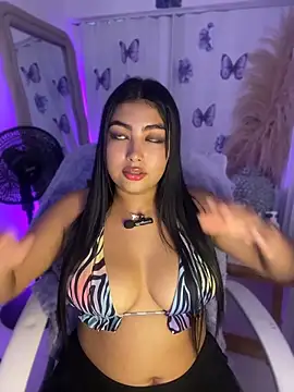 Snapshot of NatashaBrown12 chatting on 04/16/26, 09:50 NatashaBrown12 online show from 04/16/26, 09:50