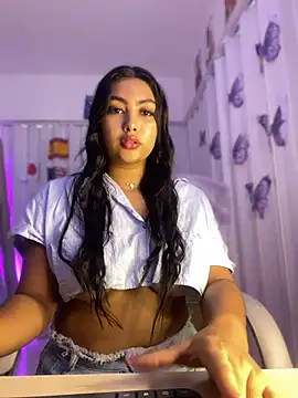 Snapshot of NatashaBrown12 chatting on 06/25/26, 02:54 NatashaBrown12 online show from 06/25/26, 02:54