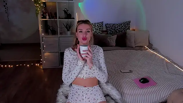 MissLovex online show from 02/28/25, 03:48