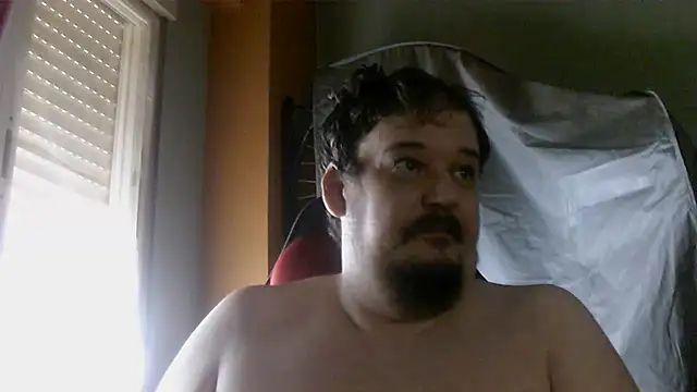 Snapshot of porkorossy chatting on 07/15/26, 07:13 porkorossy online show from 07/15/26, 07:13