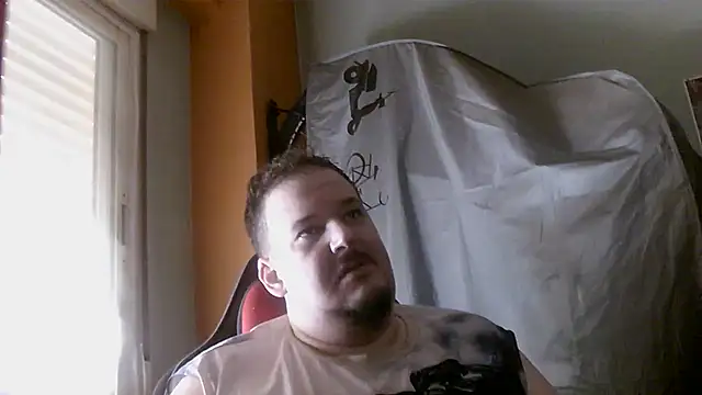 Snapshot of porkorossy chatting on 07/28/26, 10:10 porkorossy online show from 07/28/26, 10:10