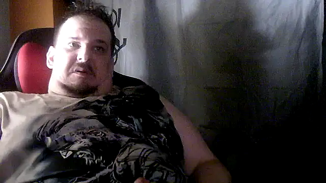 Snapshot of porkorossy chatting on 07/28/26, 01:43 porkorossy online show from 07/28/26, 01:43