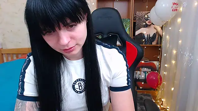 JuicyJess online show from 02/17/25, 08:04