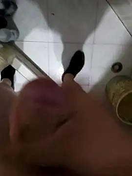 hotman8209 online show from 11/03/25, 03:35