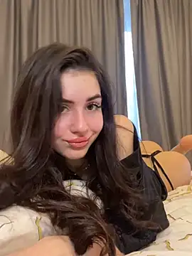 Snapshot of SofiaLaLight chatting on 12/30/24, 10:21 SofiaLaLight online show from 12/30/24, 10:21