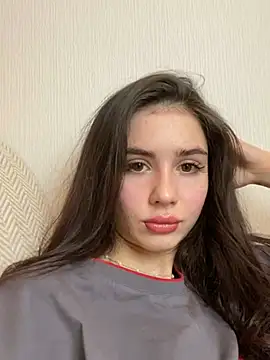 Snapshot of SofiaLaLight chatting on 01/11/25, 06:45 SofiaLaLight online show from 01/11/25, 06:45