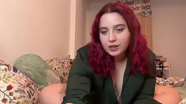 Snapshot of bybabyblue chatting on 12/03/24, 06:17 bybabyblue online show from 12/03/24, 06:17