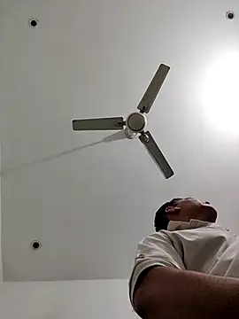 ZIMMY25 online show from 11/04/25, 06:40