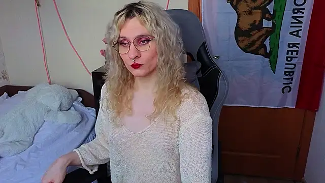 Lori Myaf online show from 03/05/26, 02:24