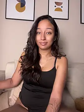 DianaHopson online show from 06/28/26, 11:38