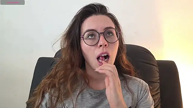 irinasweet27 online show from 09/14/25, 10:53