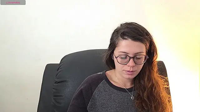 irinasweet27 online show from 09/18/25, 01:13