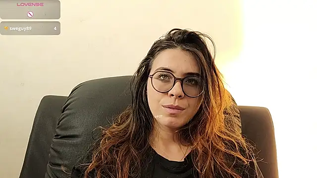 irinasweet27 online show from 10/15/25, 12:00