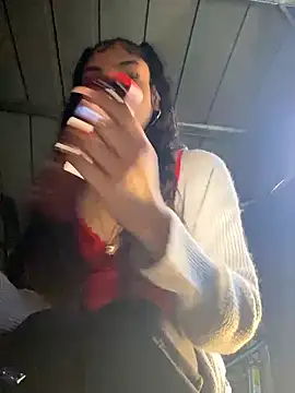 Snapshot of badbaby187 chatting on 01/14/26, 04:34 badbaby187 online show from 01/14/26, 04:34