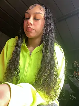 Snapshot of badbaby187 chatting on 02/24/26, 03:54 badbaby187 online show from 02/24/26, 03:54